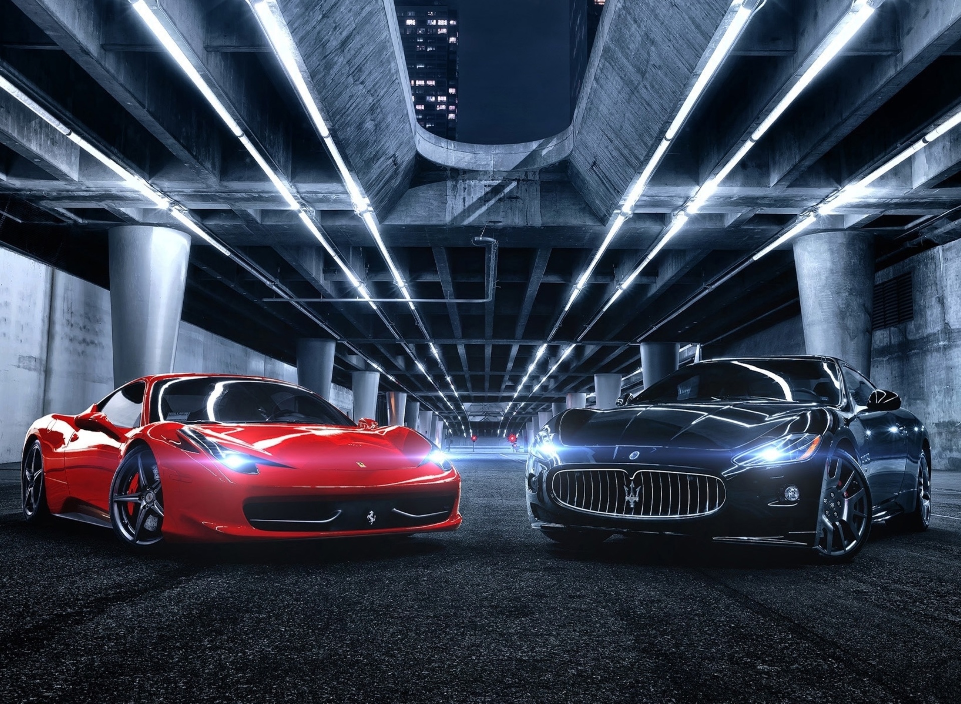 Ferrari compare Maserati wallpaper 1920x1408