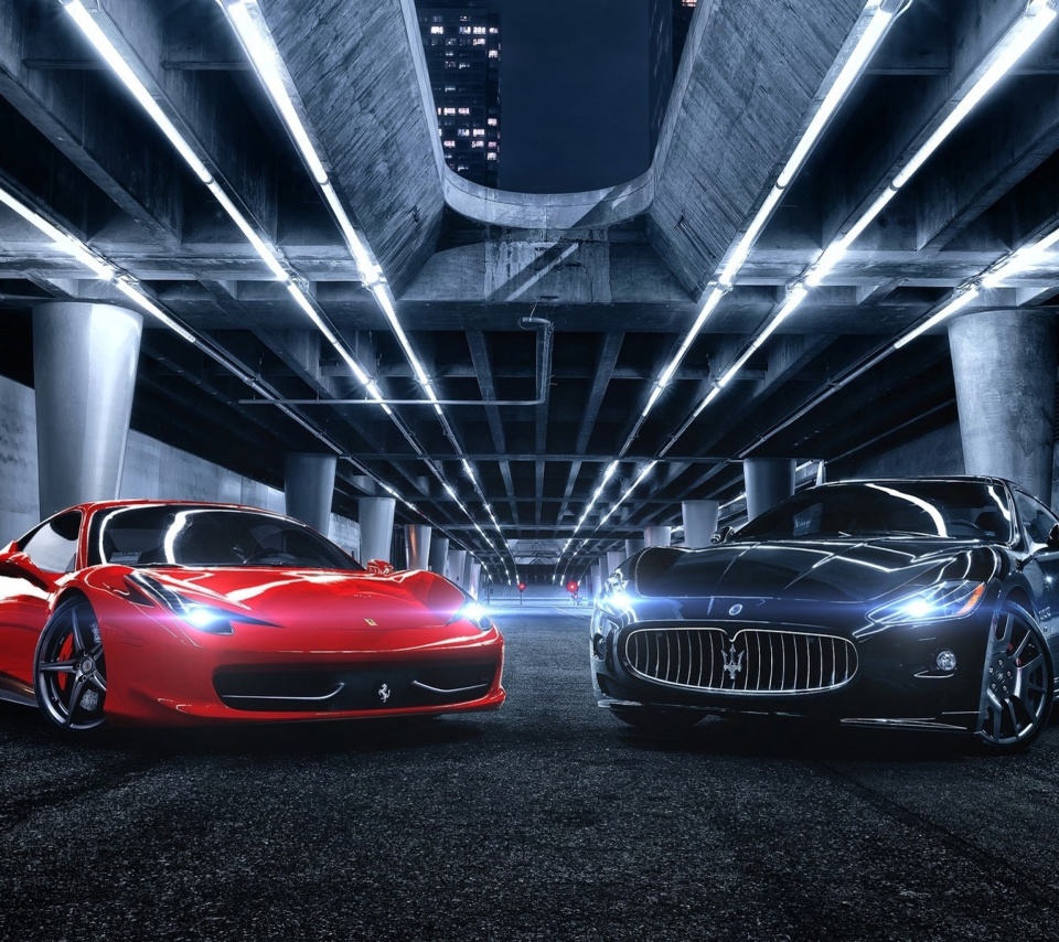 Обои Ferrari compare Maserati 960x854