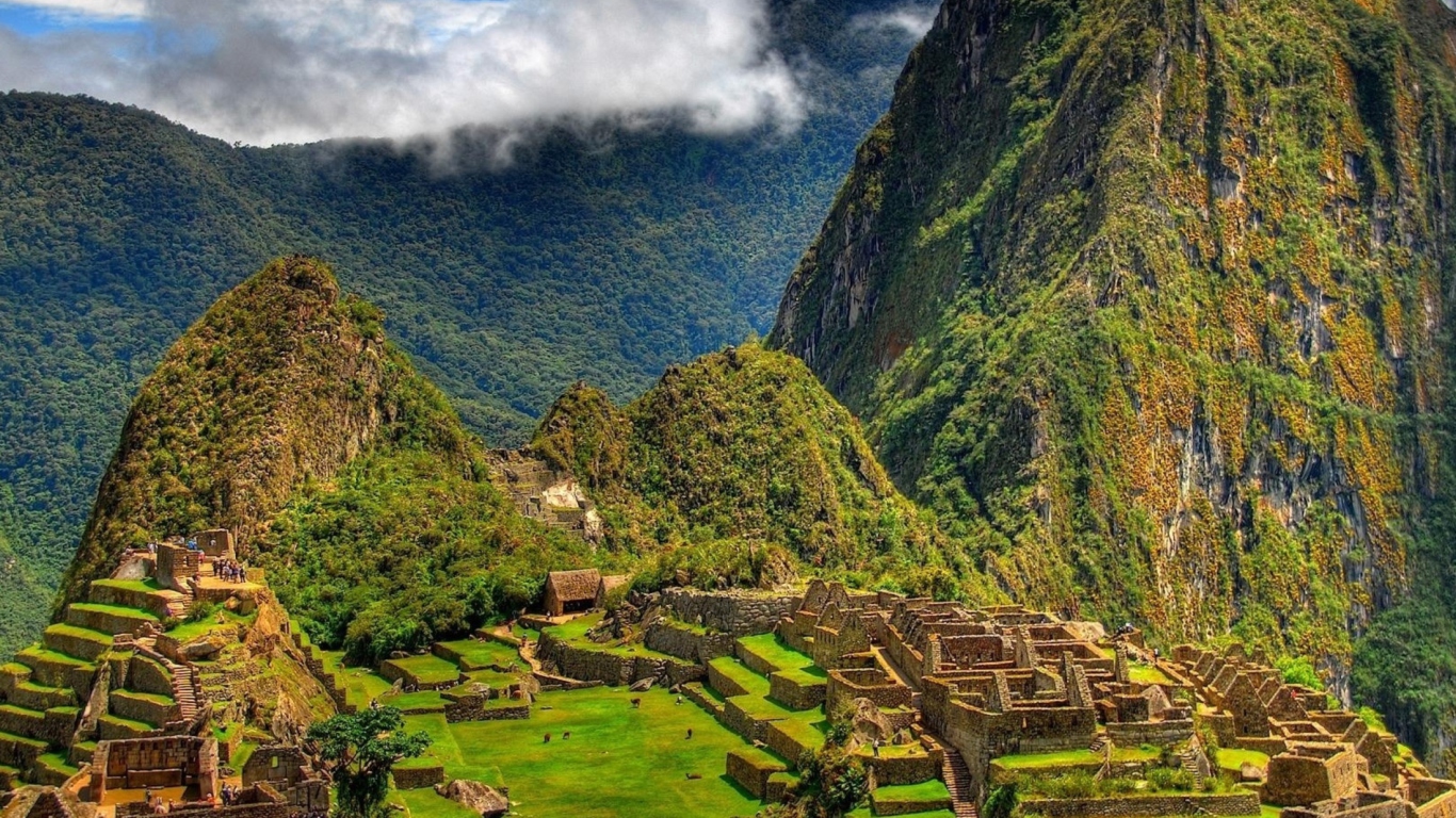 Screenshot №1 pro téma Machu Picchu In Peru 1366x768