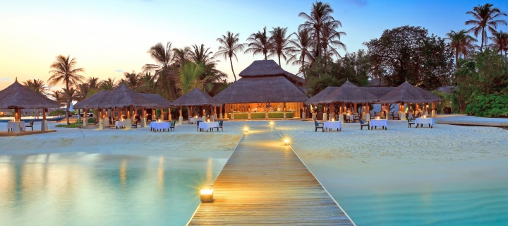Обои Maldive Islands Resort 720x320