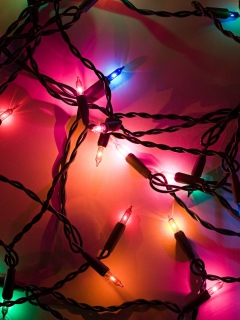 Das Holiday Lights Wallpaper 240x320