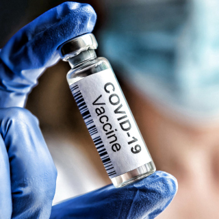 Covid Vaccine - Obrázkek zdarma pro 2048x2048