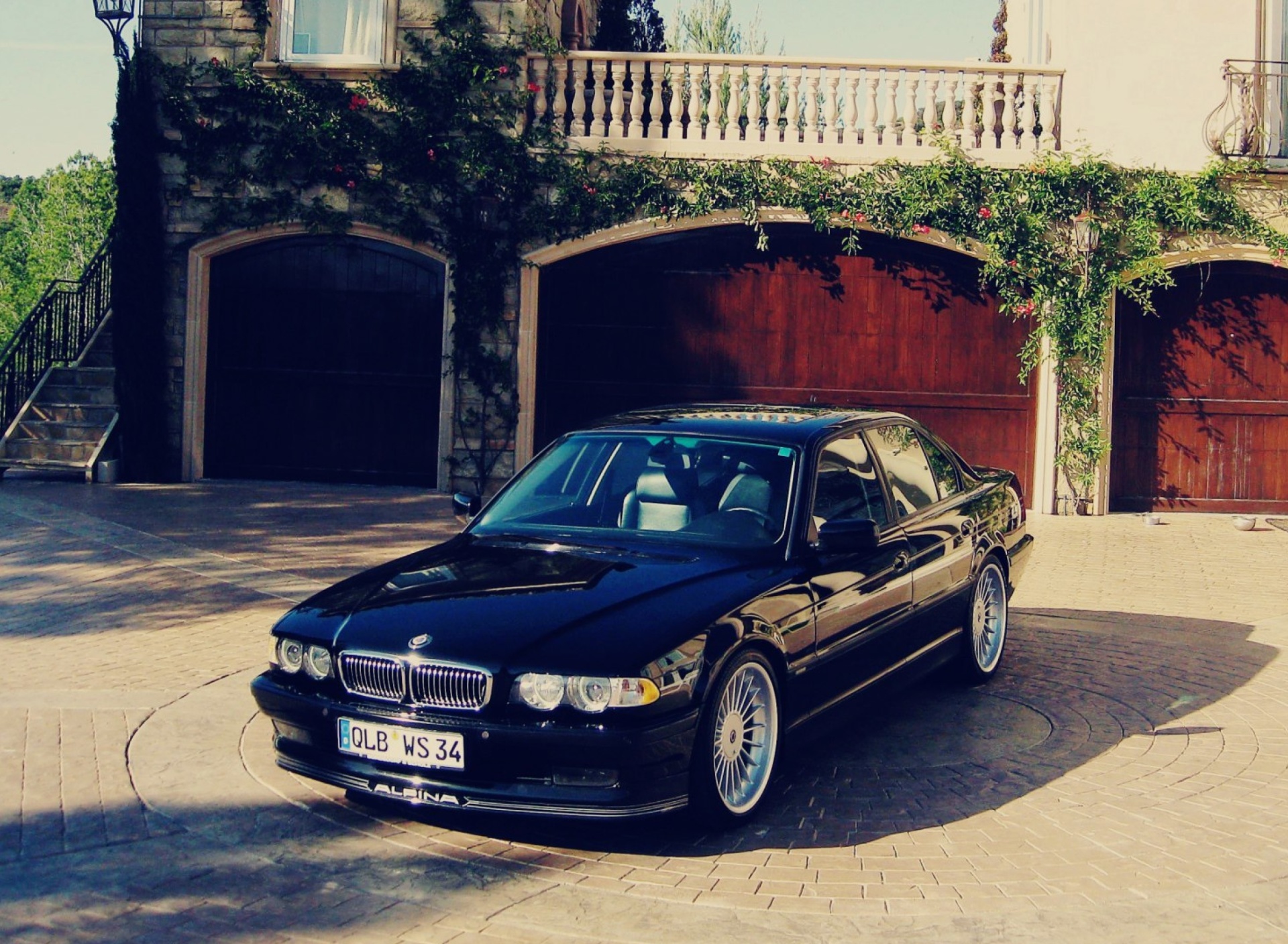 Fondo de pantalla BMW 7 Series E38 1920x1408