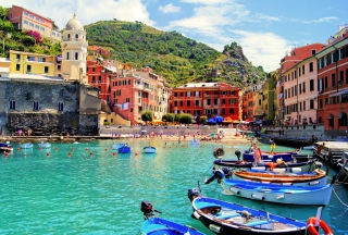 Vernazza, Italy Picture for Android, iPhone and iPad