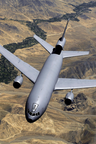 Screenshot №1 pro téma McDonnell Douglas KC-10 - US Air Force 320x480