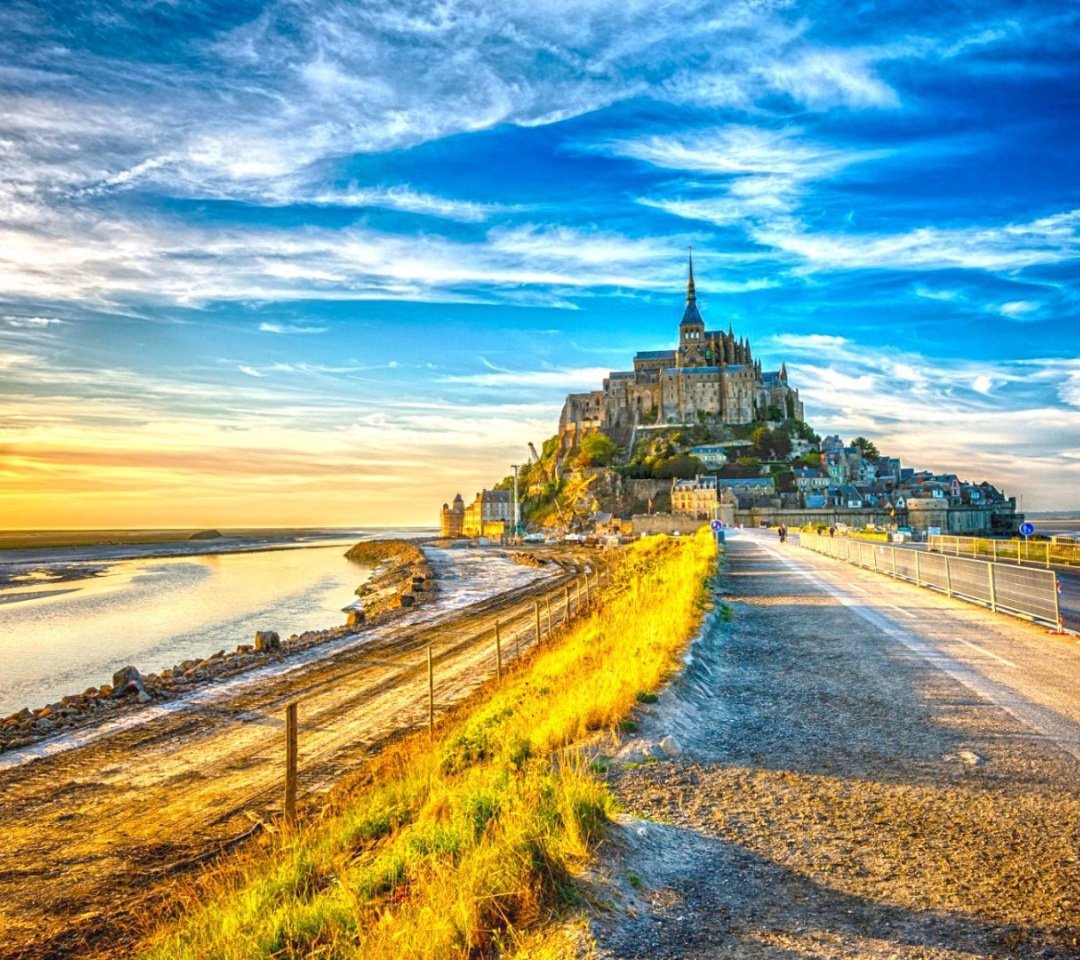 Normandy, Mont Saint Michel HDR wallpaper 1080x960