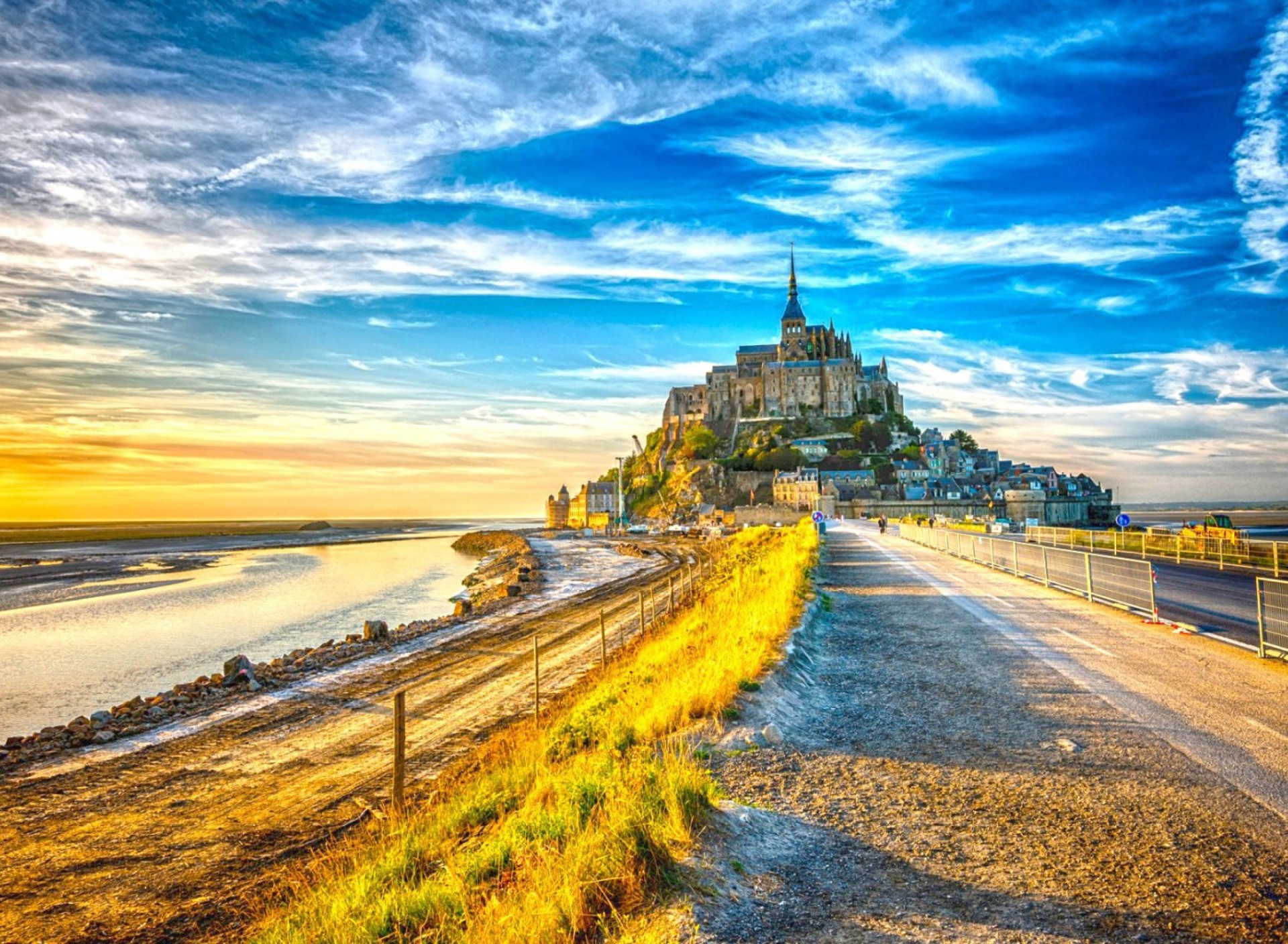 Fondo de pantalla Normandy, Mont Saint Michel HDR 1920x1408