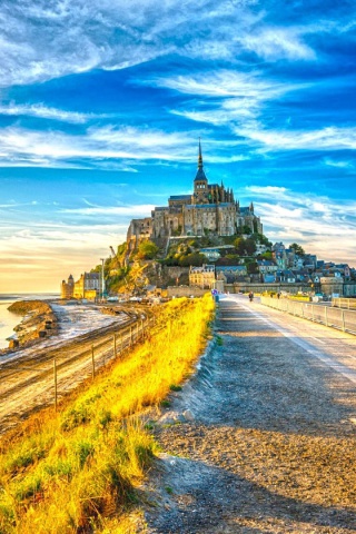 Обои Normandy, Mont Saint Michel HDR 320x480