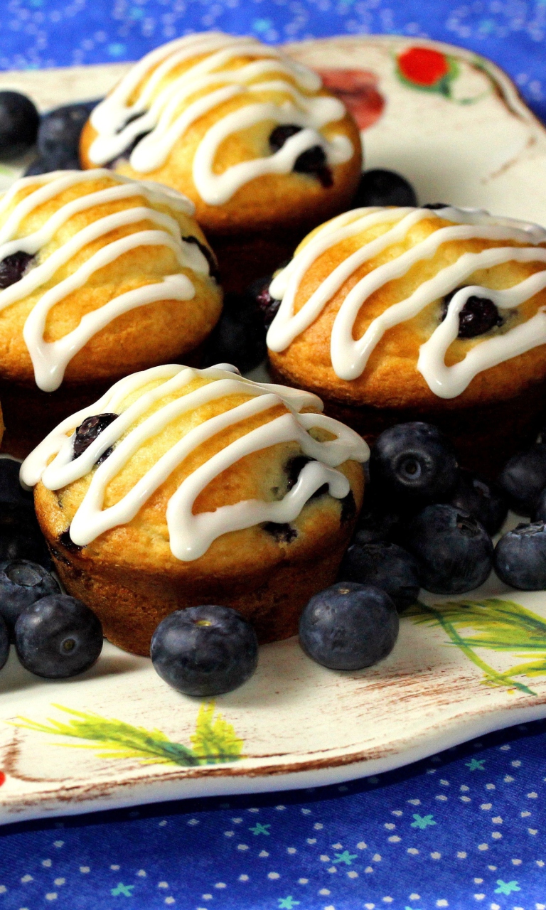 Fondo de pantalla Blueberry Muffins 768x1280