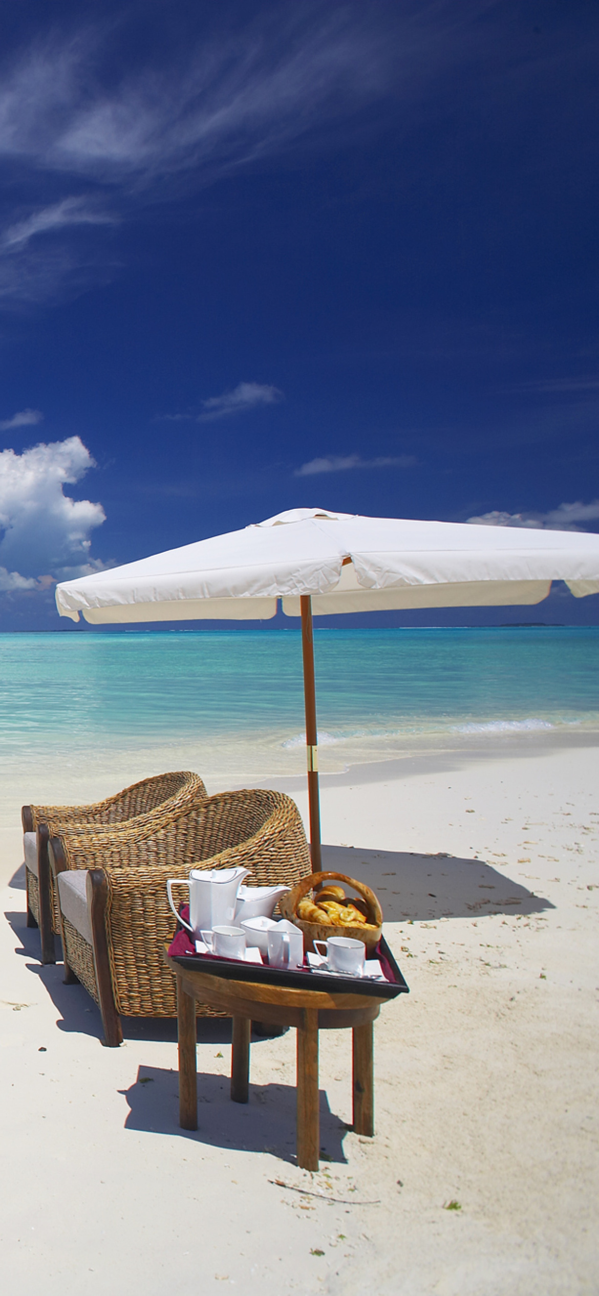 Das Maldives Luxury all-inclusive Resort Wallpaper 1170x2532