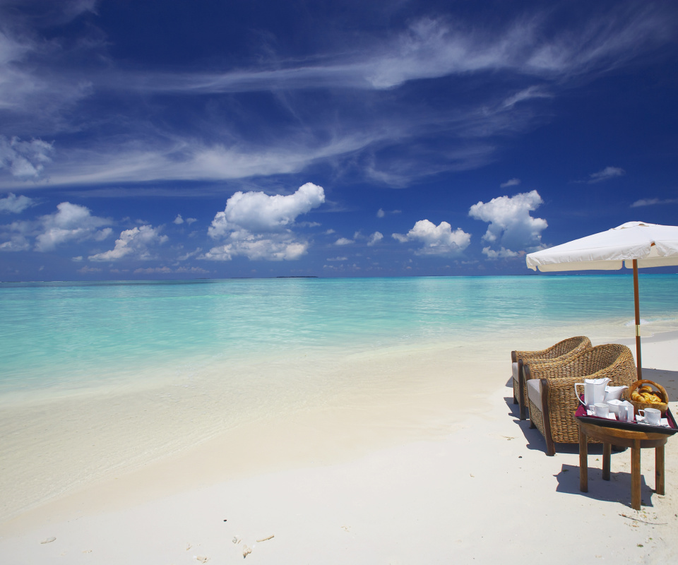 Обои Maldives Luxury all-inclusive Resort 960x800