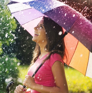 Kostenloses Rain Of Happiness Wallpaper für 1024x1024