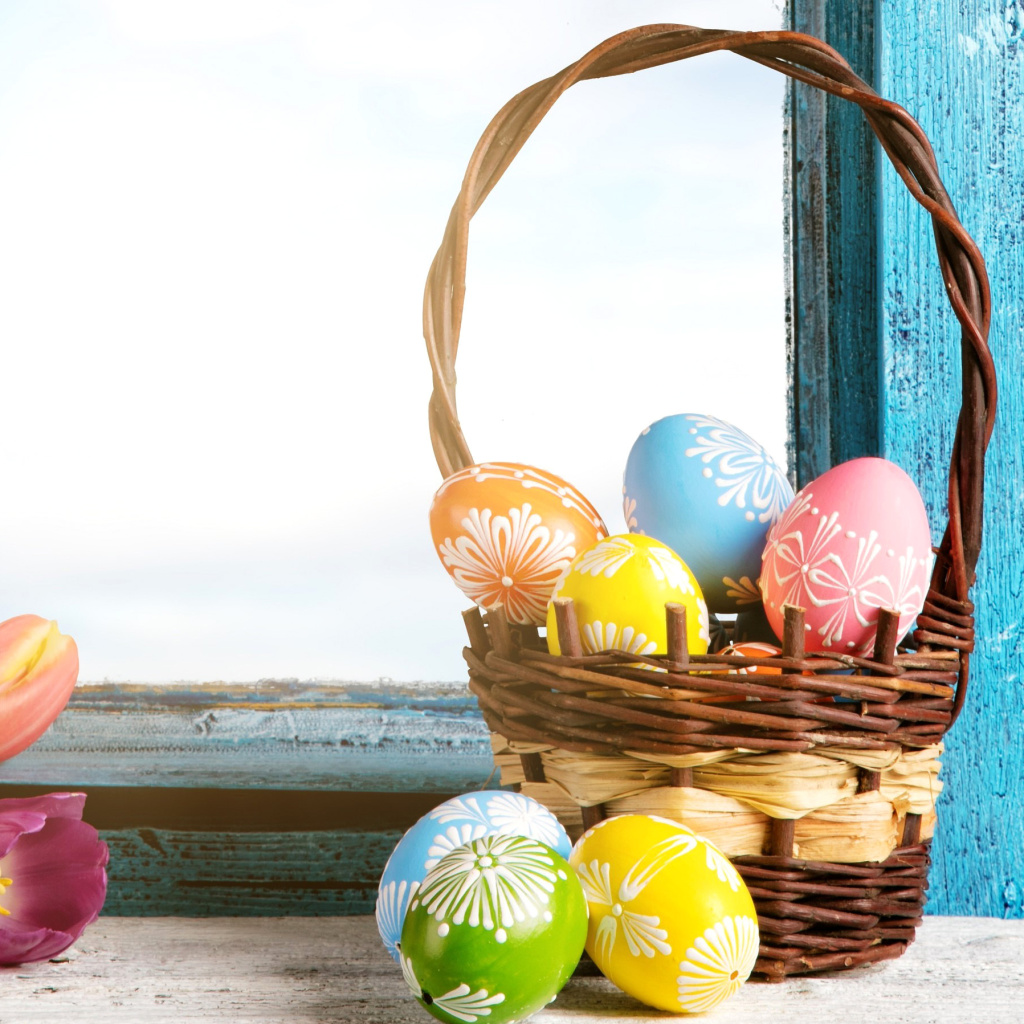 Easter eggs in basket wallpaper 1024x1024