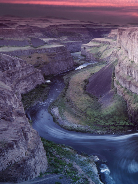 Palouse Falls Park in Washington wallpaper 480x640