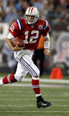 Sfondi Tom Brady NFL Football 240x400