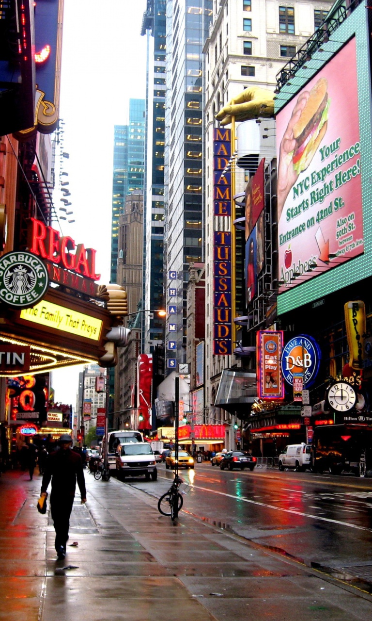 Street in Manhattan Borough, New york wallpaper 768x1280