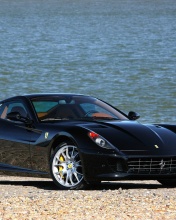 Fondo de pantalla Ferrari 599 176x220