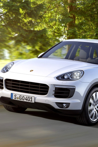 Screenshot №1 pro téma Porsche Cayenne 2015 320x480