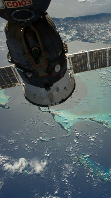 Soyuz Spacecraft screenshot #1 360x640