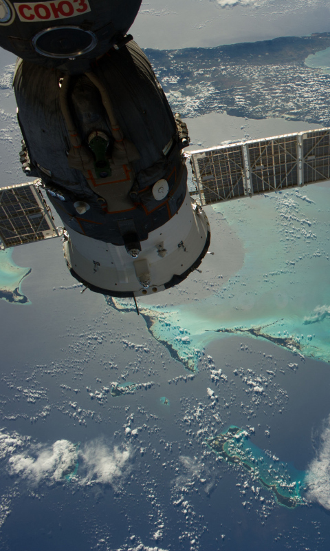 Fondo de pantalla Soyuz Spacecraft 480x800