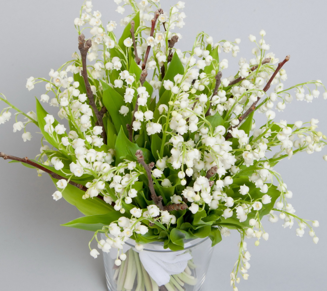 Das Lily Of The Valley Bouquet Wallpaper 1080x960