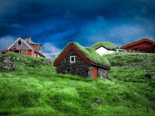Обои Torshavn Capital of Faroe Islands 320x240