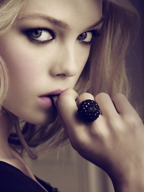 Fashion Girl With Big Black Ring screenshot #1 480x640
