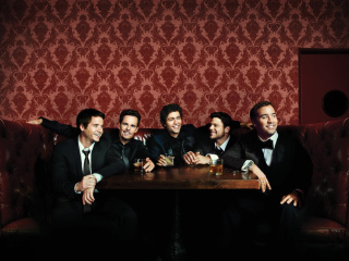 Entourage TV Series from HBO wallpaper 320x240