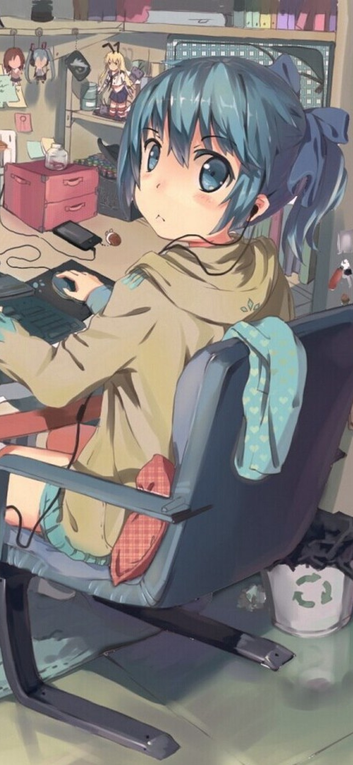 Anime girl Computer designer wallpaper 1170x2532