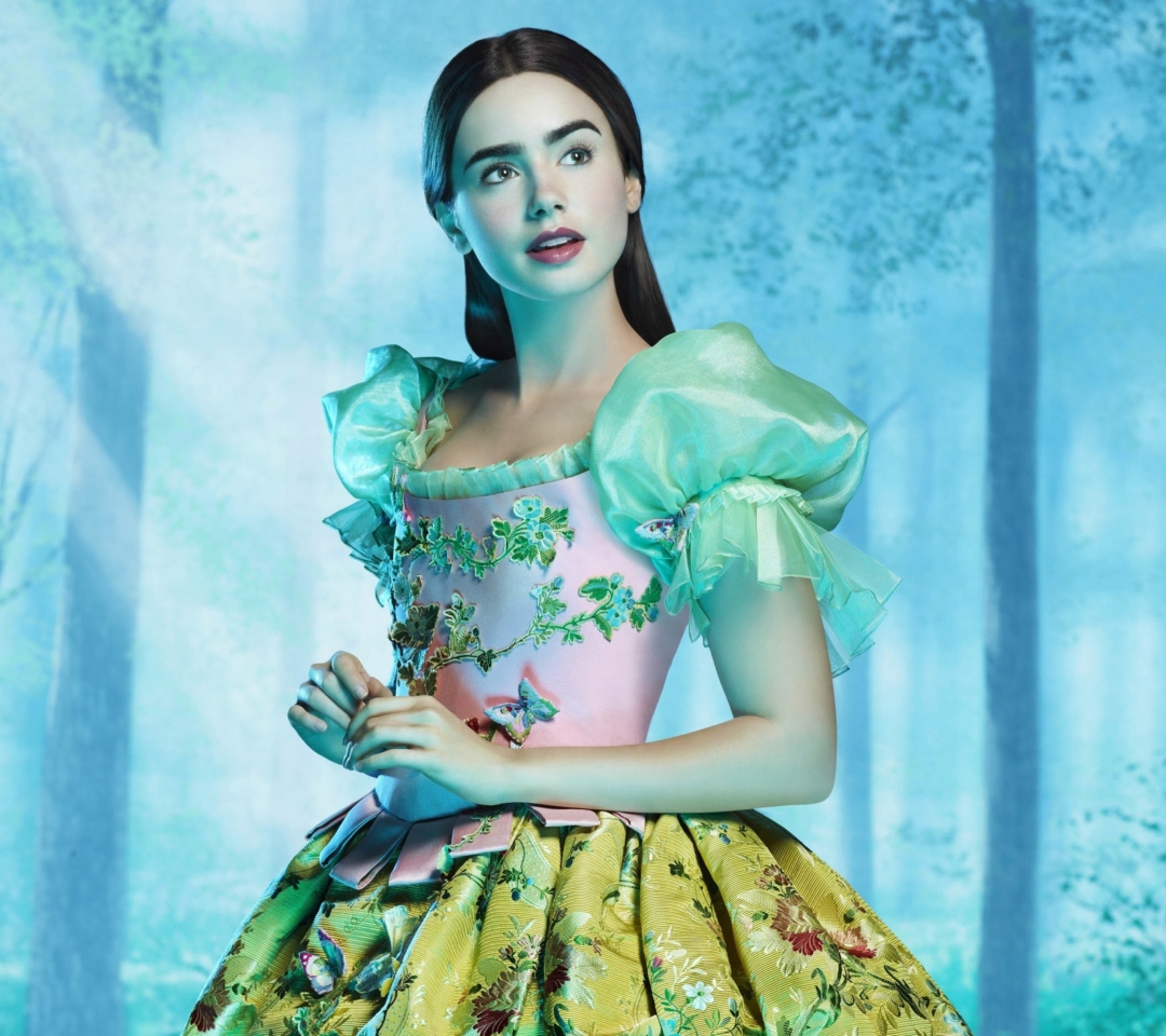 Обои Snow White Movie 1080x960