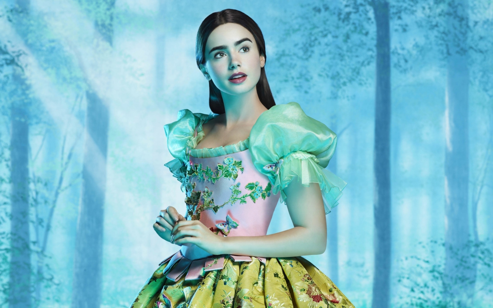 Snow White Movie wallpaper 1680x1050