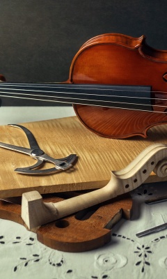 Violin making wallpaper 240x400