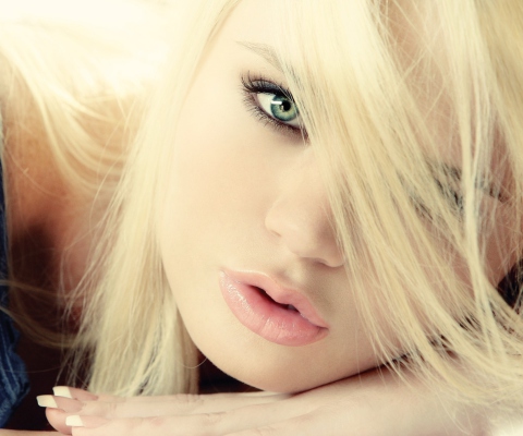 Blonde Woman screenshot #1 480x400