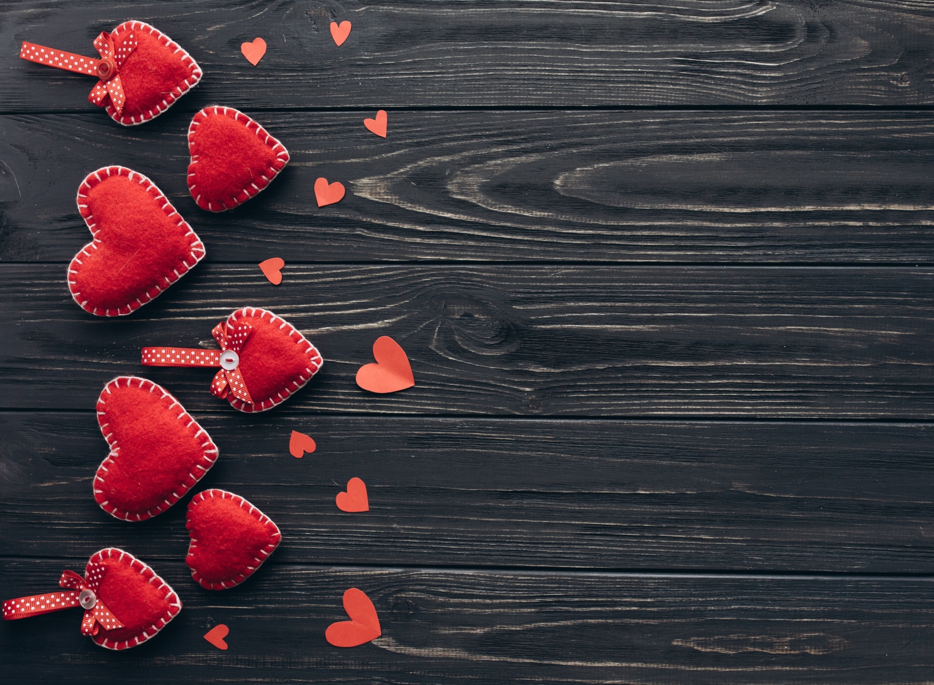 Valentines Love Symbol Hearts screenshot #1 1920x1408