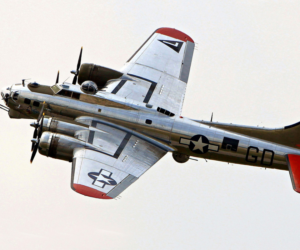 Screenshot №1 pro téma Boeing B 17 Flying Fortress Bomber from Second World War 960x800