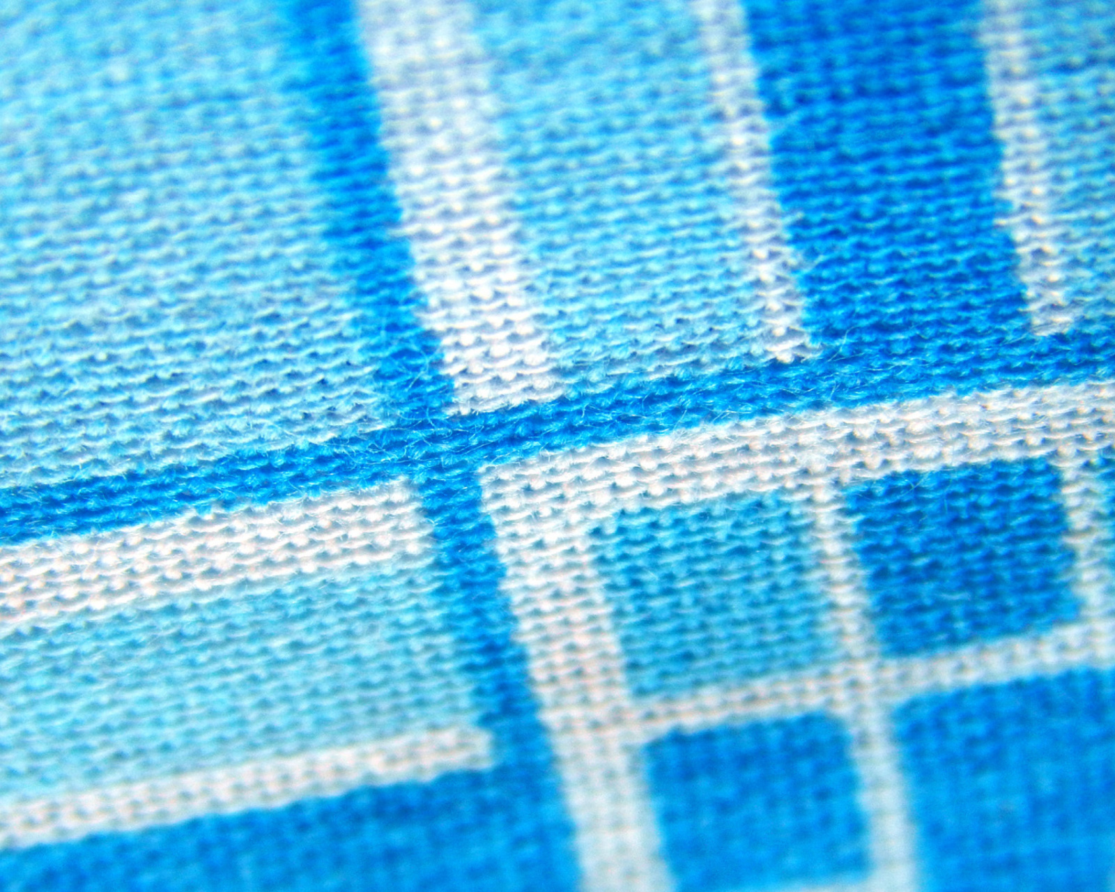 Das Blue Tablecloths Wallpaper 1600x1280
