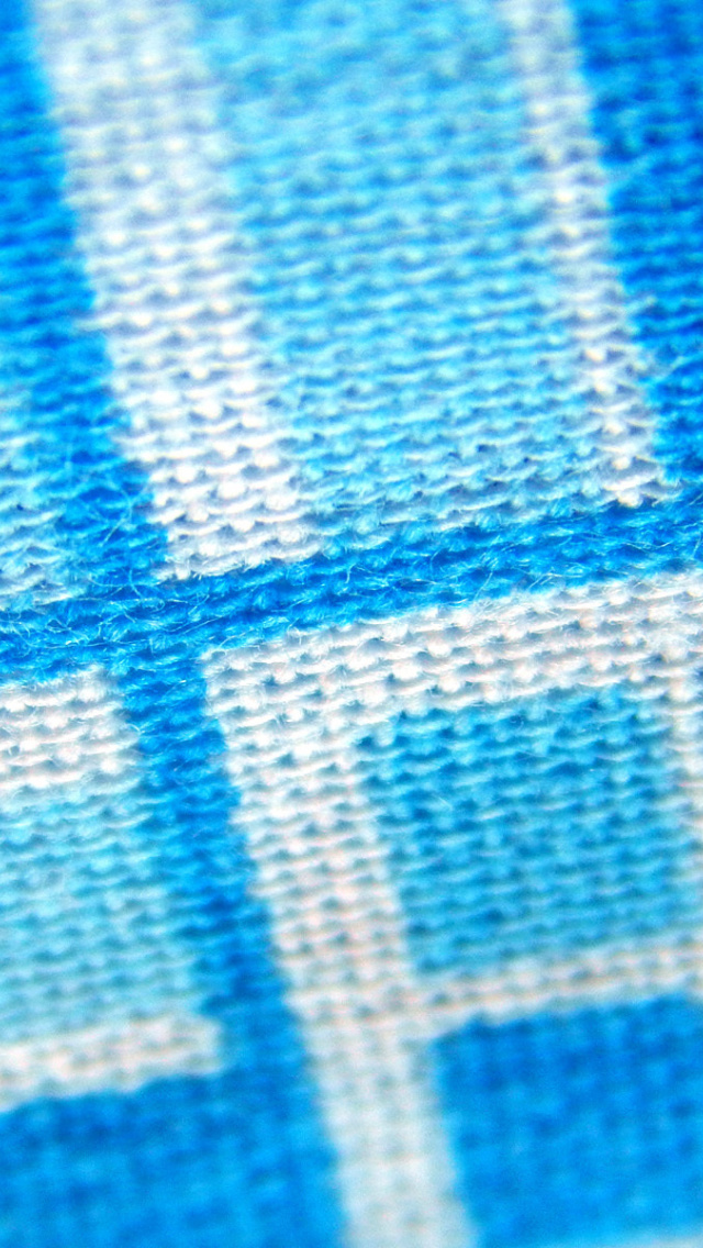 Blue Tablecloths wallpaper 640x1136