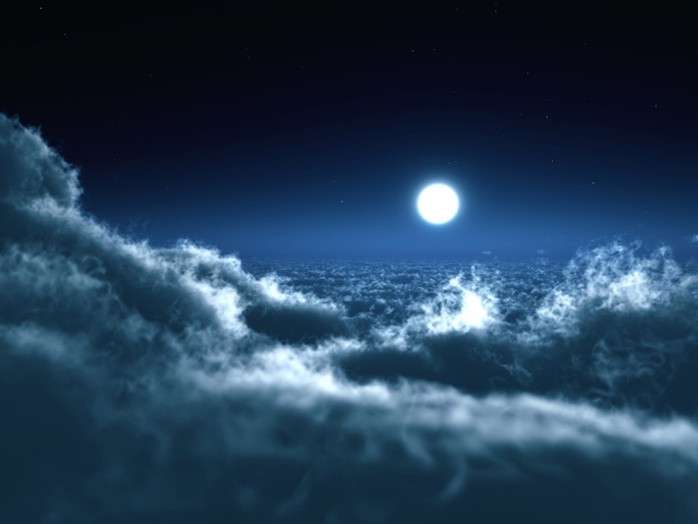 Fondo de pantalla Moon Over Clouds 640x480