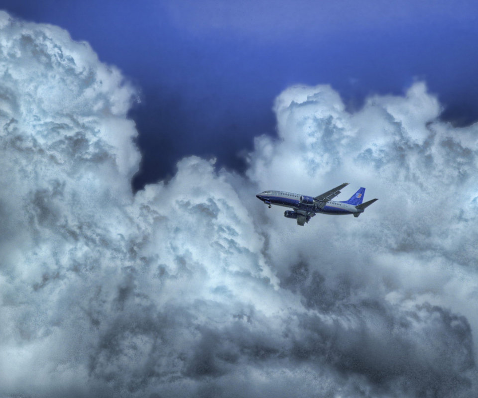 Обои Airplane In Clouds 960x800