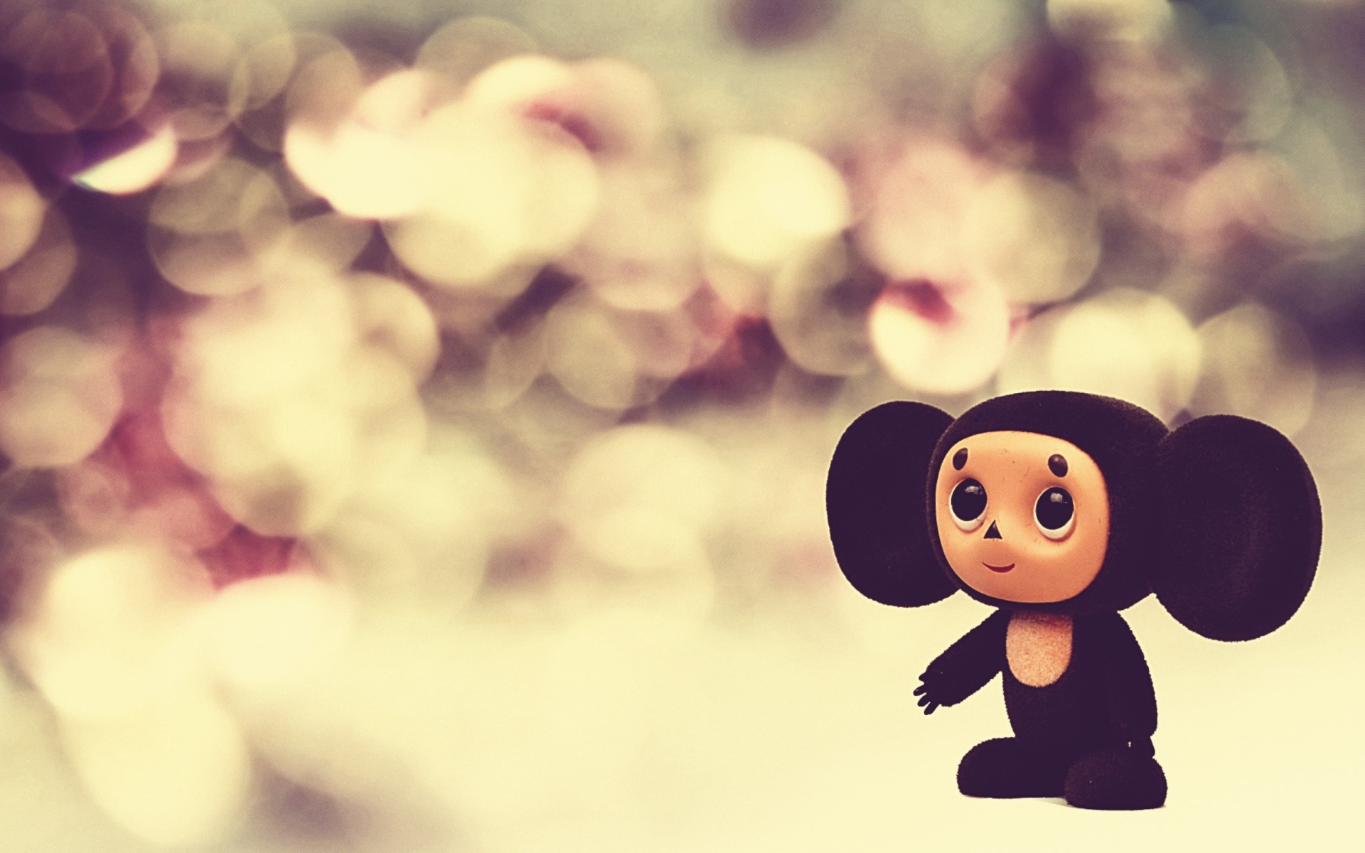 Das Cheburashka Funny Creature Wallpaper 1920x1200