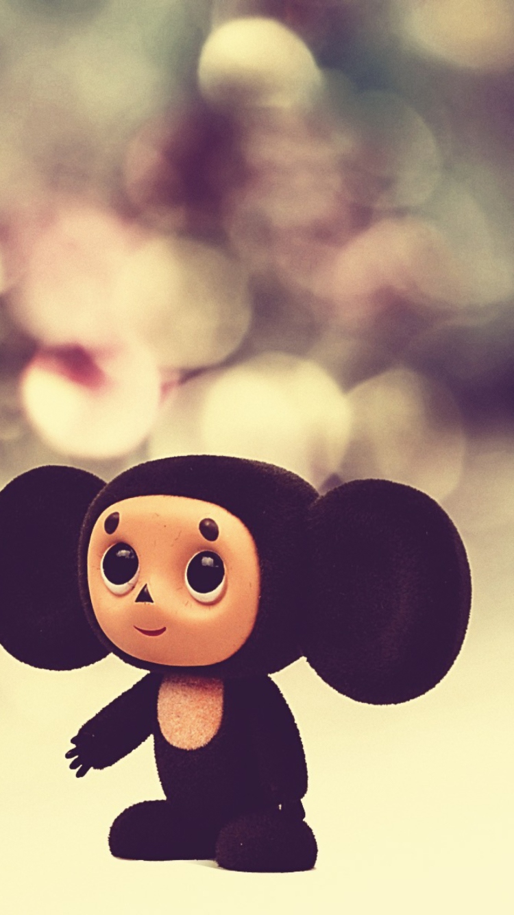 Das Cheburashka Funny Creature Wallpaper 750x1334