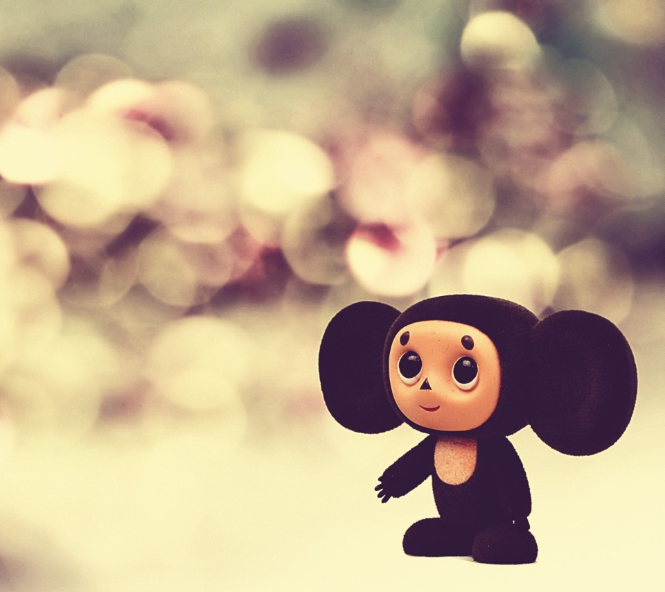 Cheburashka Funny Creature wallpaper 960x854