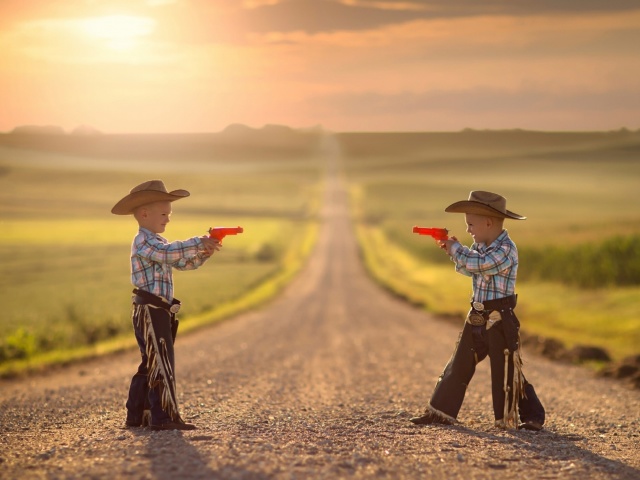Children cowboys wallpaper 640x480