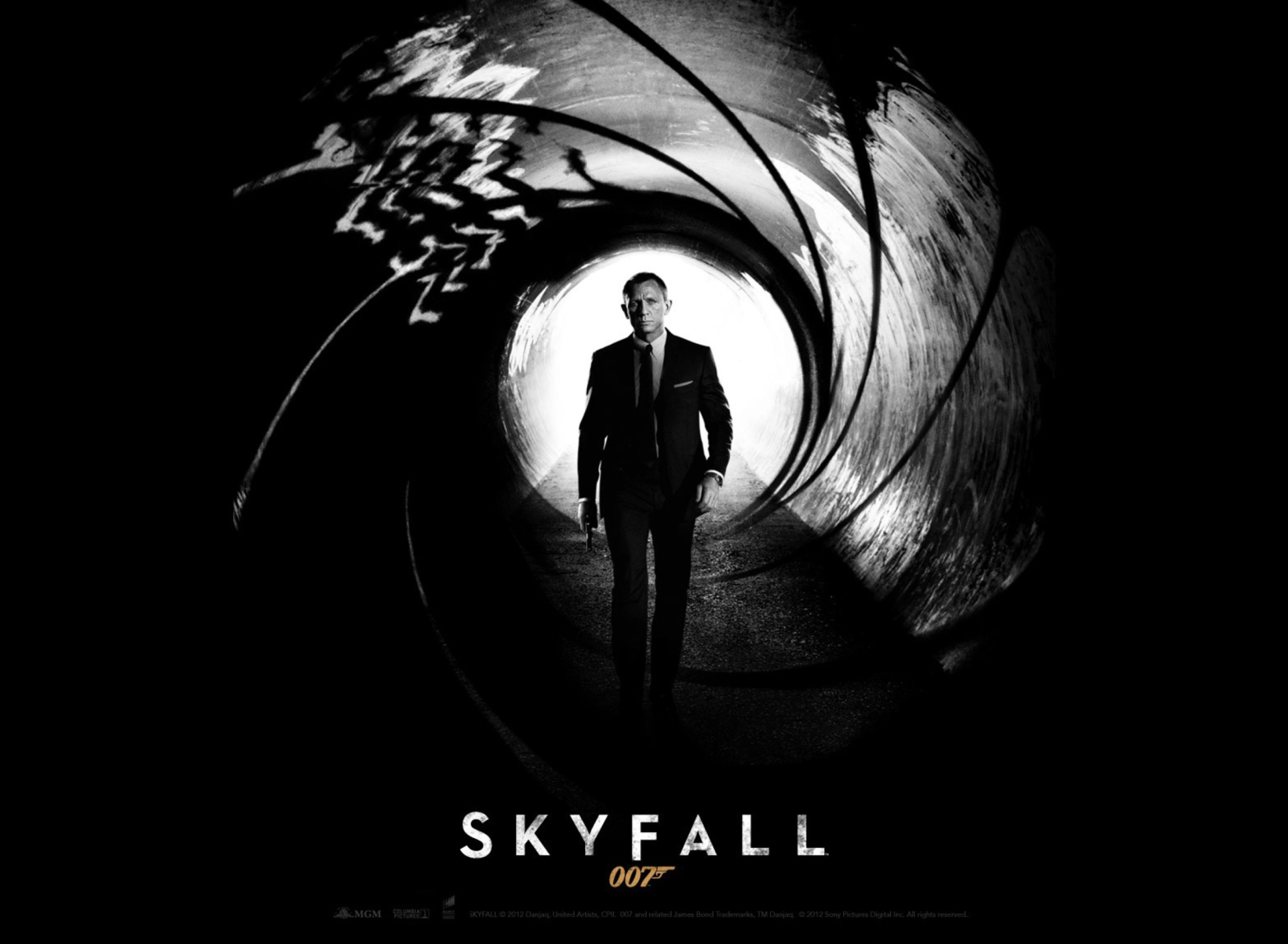 James Bond Skyfall screenshot #1 1920x1408
