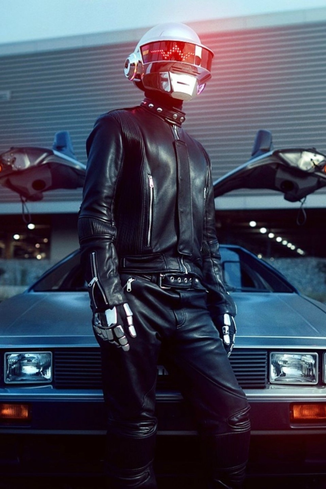 Das Daft Punk Delorean Wallpaper 640x960