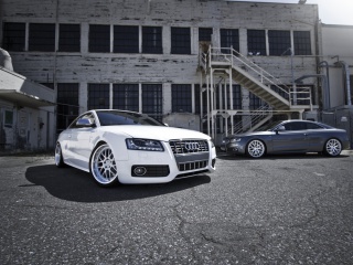 Обои Audi RS5 320x240