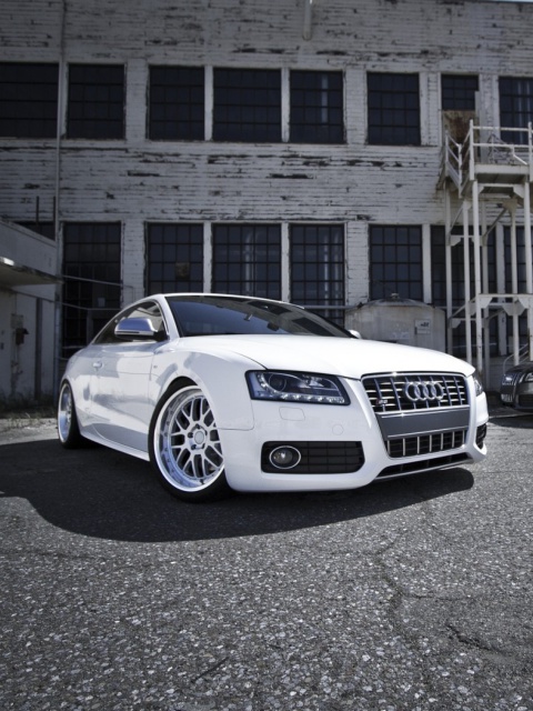 Audi RS5 screenshot #1 480x640