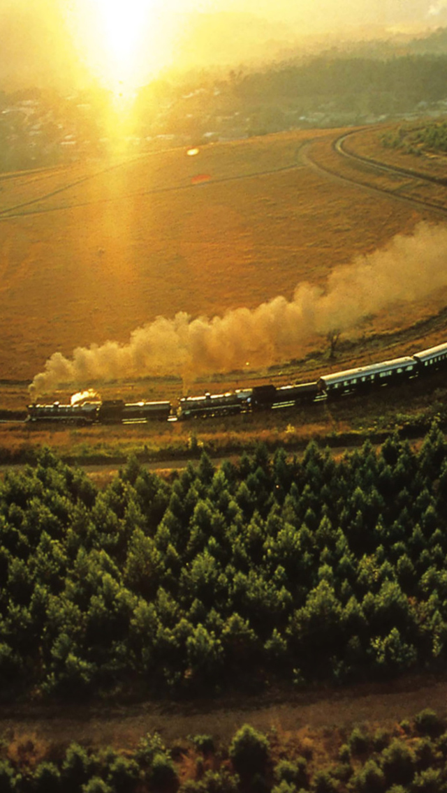 Sfondi Train On Railway 640x1136