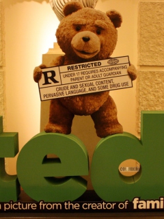 Das Ted Movie Wallpaper 240x320