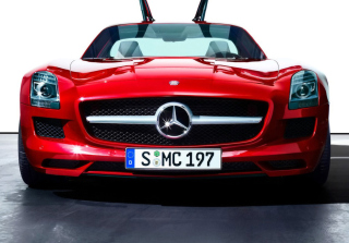 Red Mercedes Sls - Obrázkek zdarma pro Fullscreen Desktop 1400x1050